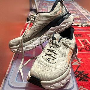 Hoka Bondi 7 shoes